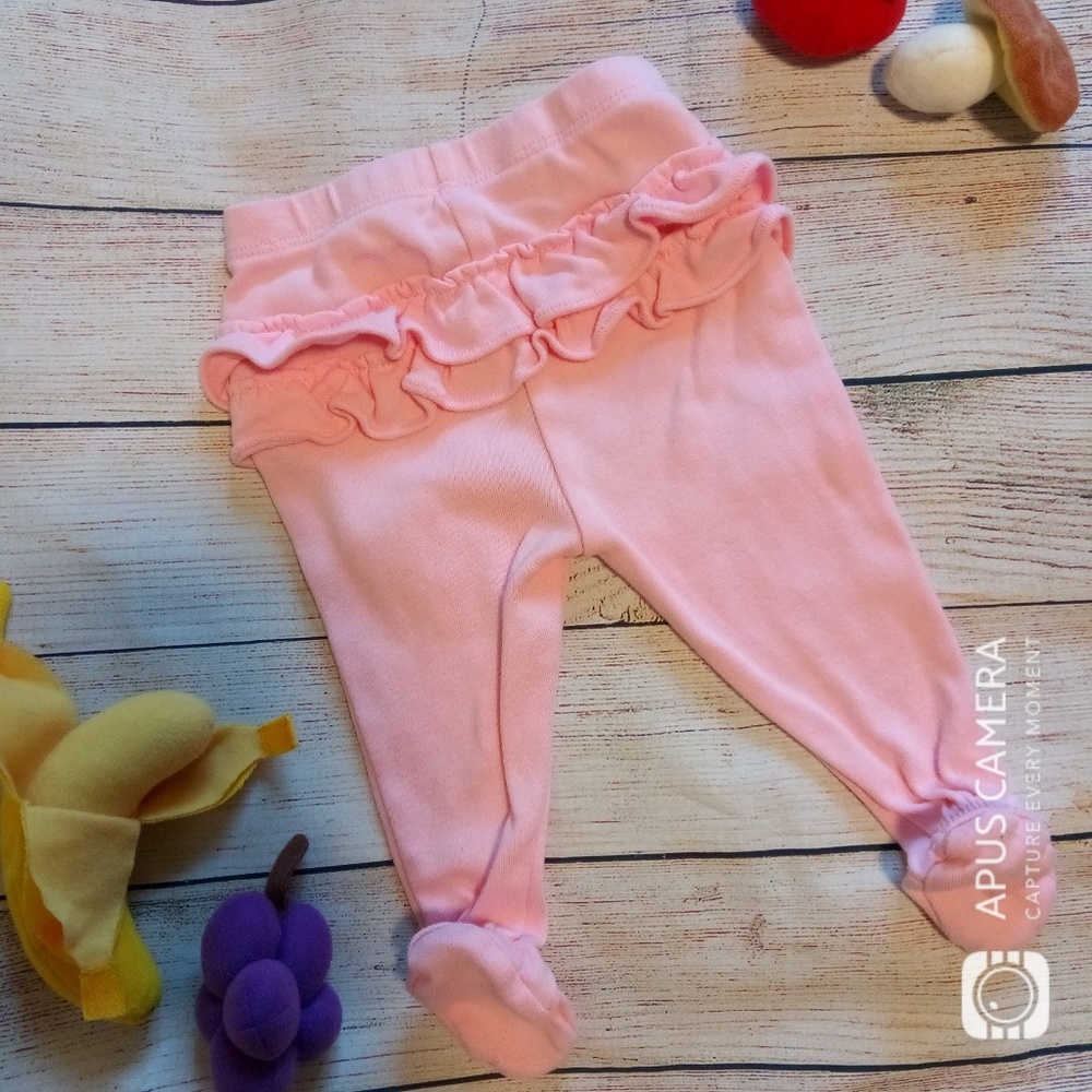 Footed Ruffle Bottoms